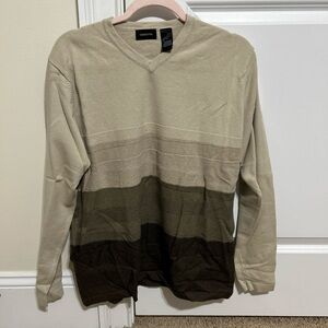 Men's Claiborne Sweater Medium